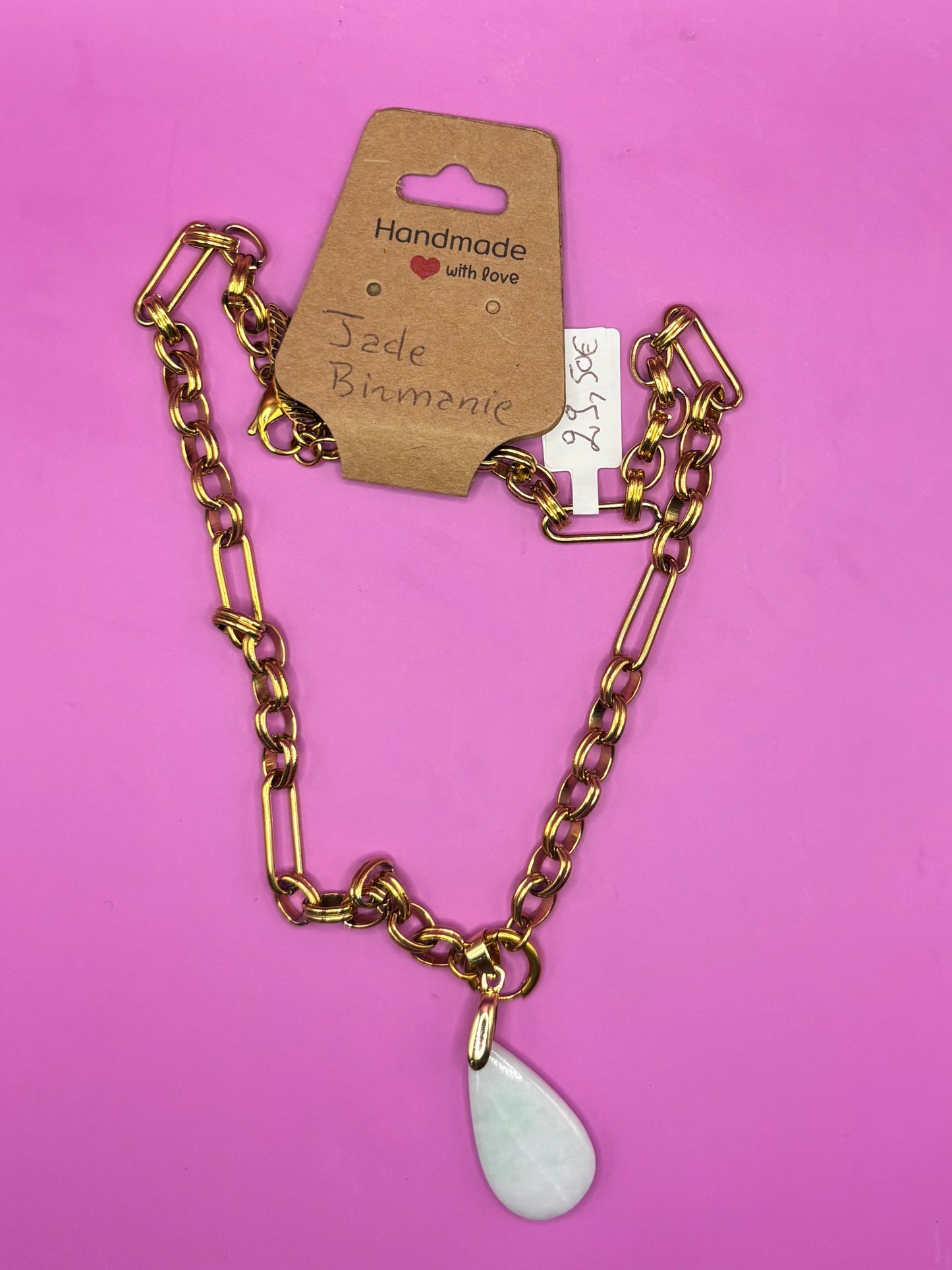 Pendentif de Jade Birmanie avec base en chaine